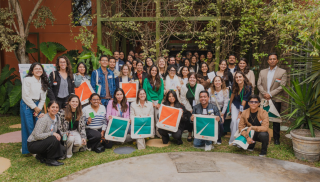 Foto de cierre al evento "Lanzamiento de la Nonprofit Academy" junto a la comunidad de Propel